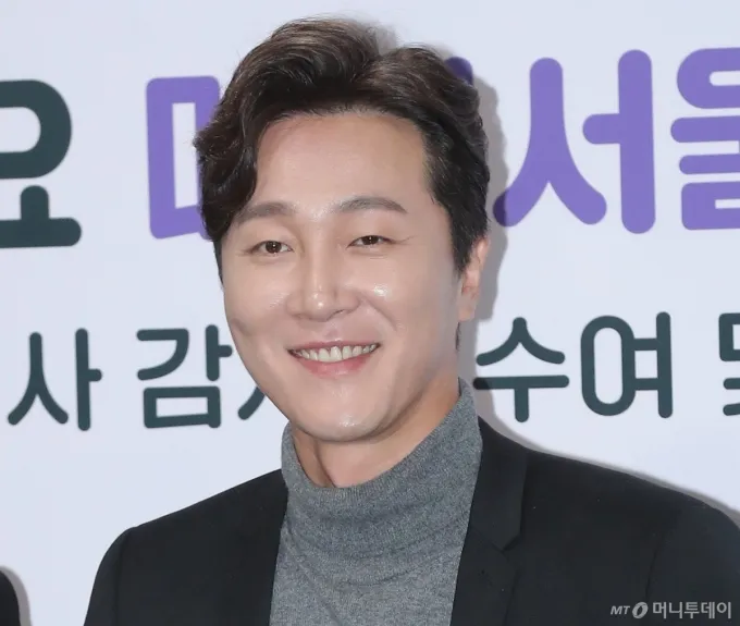 정신건강의학과 전문의 겸 방송인 양재웅(43)씨가 운영하는 병원에서 한 환자가 손발이 묶인 채 숨진 사건과 관련해 경찰이 양씨 등 관련자 12명을 검찰에 송치했다. /사진=머니투데이 DB